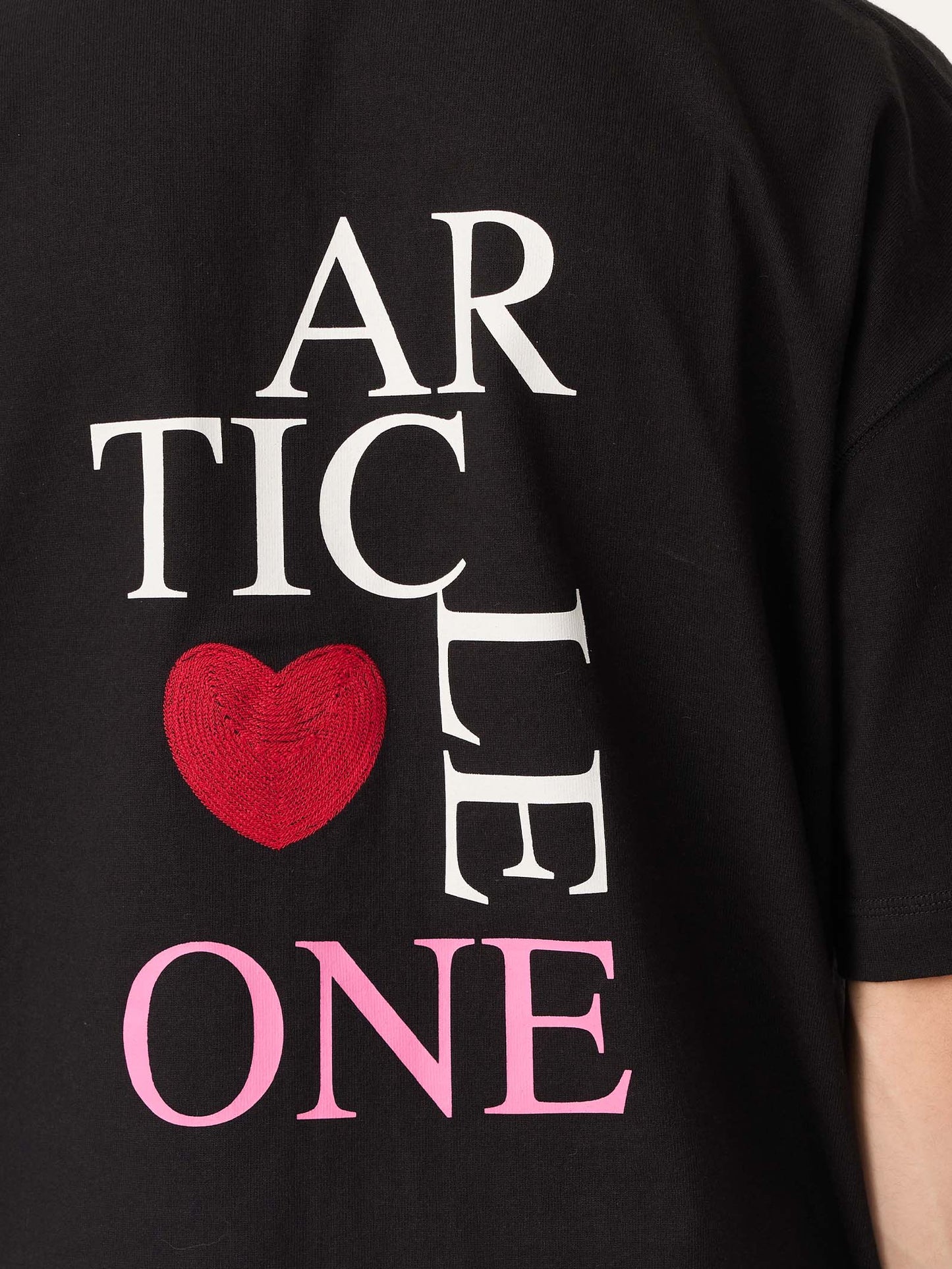 Article Heart Tee