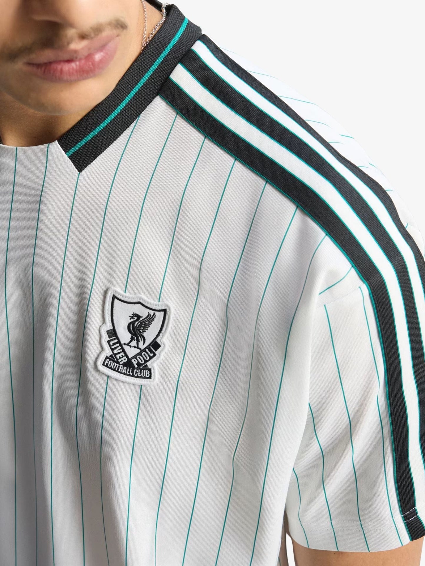 Liverpool FC Icon Jersey