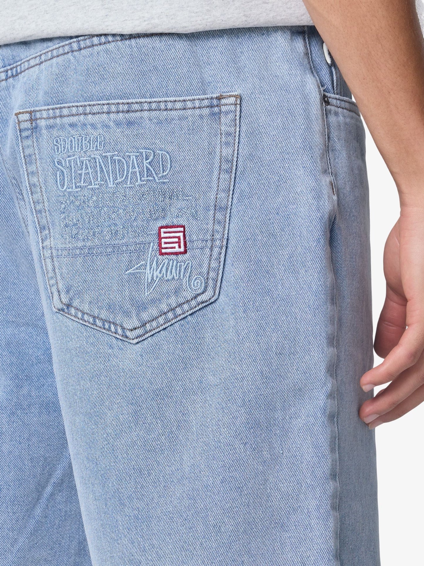 Embroidered 5 Pocket Shorts