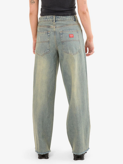 Sloucher Jean